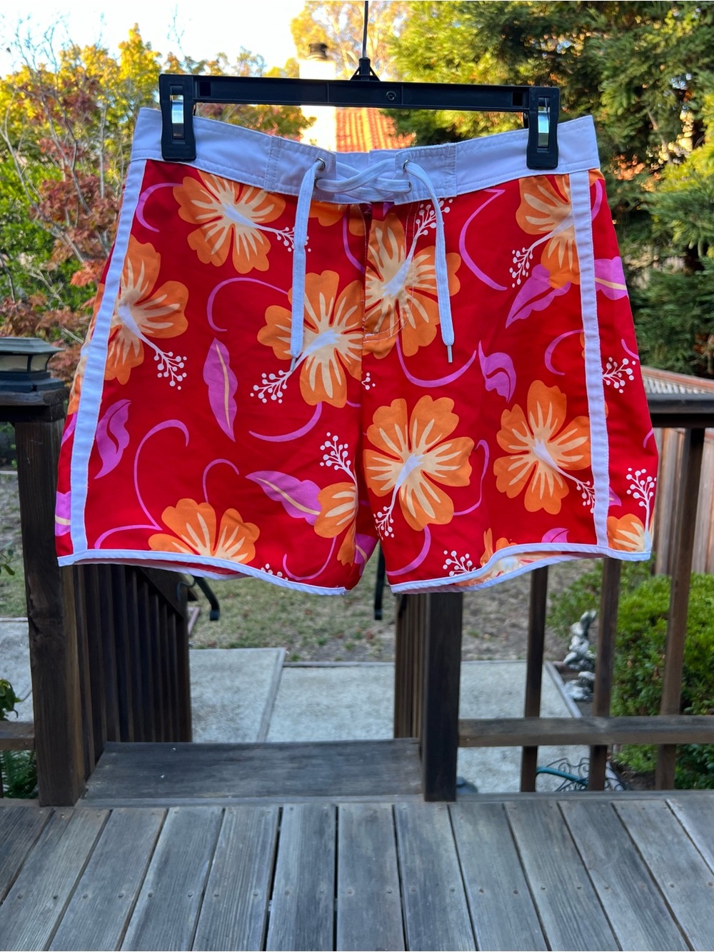 Women's Red Floral Drawstring Beach Shorts